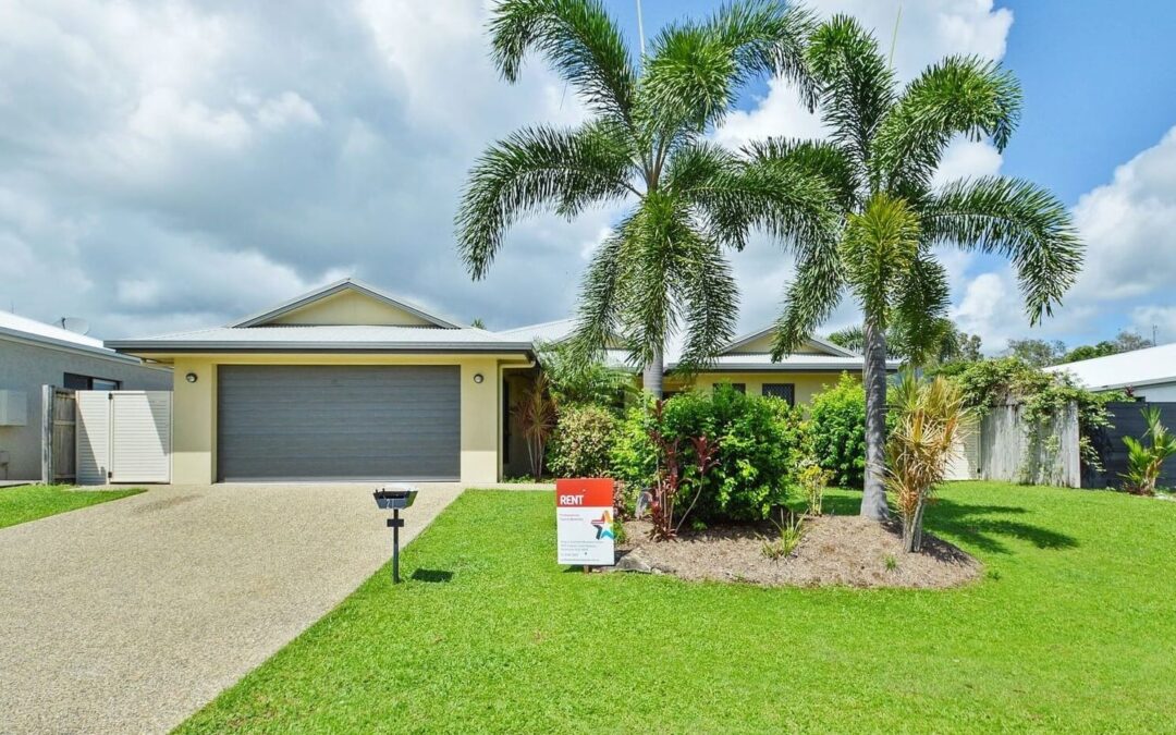 Kewarra Beach QLD – 4 Beds 2 Bath