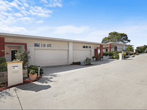 Batemans Bay NSW – 3 Beds 2 Bath