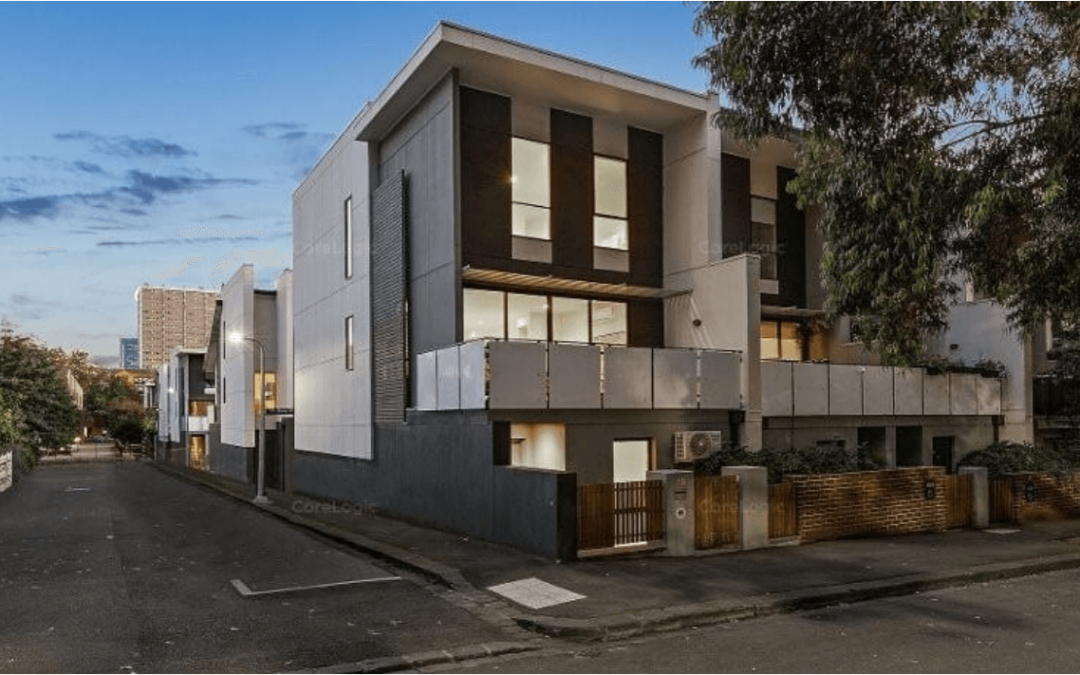 North Melbourne VIC – 3 Beds 3 Bath