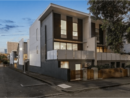 North Melbourne VIC – 3 Beds 3 Bath